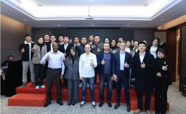 International Talent Exchange | 5 overseas experts and local enterprises reached cooperation at the event site!